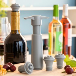 Bomba de Vacu00edo y Tapones para Vino Winuum InnovaGoods (4 tapones)